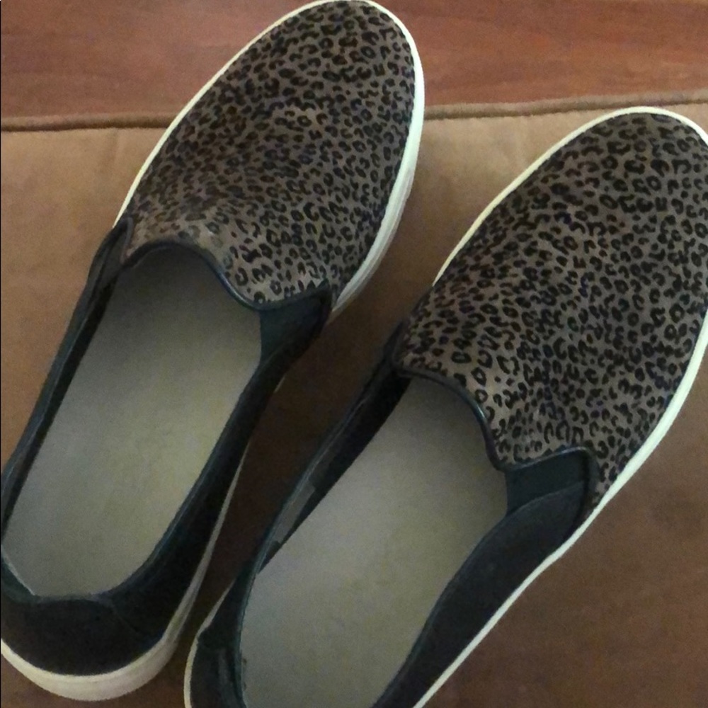 The Flexx leapord print sneaker